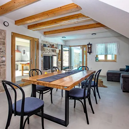 Holiday home Family Friendly House With A Swimming Pool - 23203 *