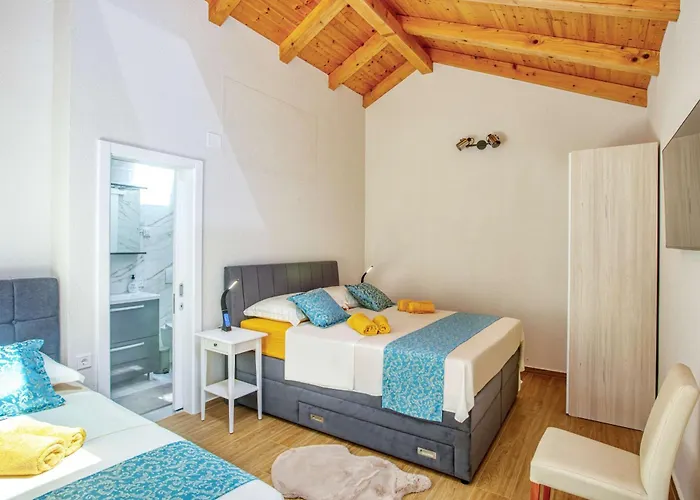 Family Friendly House With A Swimming Pool - 23203 別荘 ムルテル