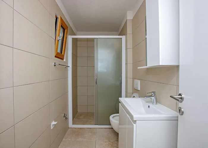 別荘 Family Friendly House With A Swimming Pool - 23203 ムルテル