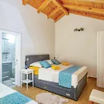 Family Friendly House With A Swimming Pool - 23203 Ferienhaus Murter