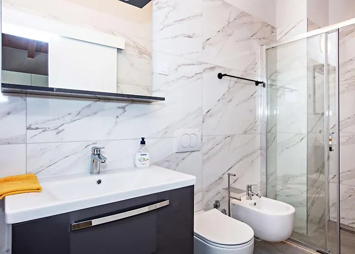 펜션 Family Friendly House With A Swimming Pool - 23203 *