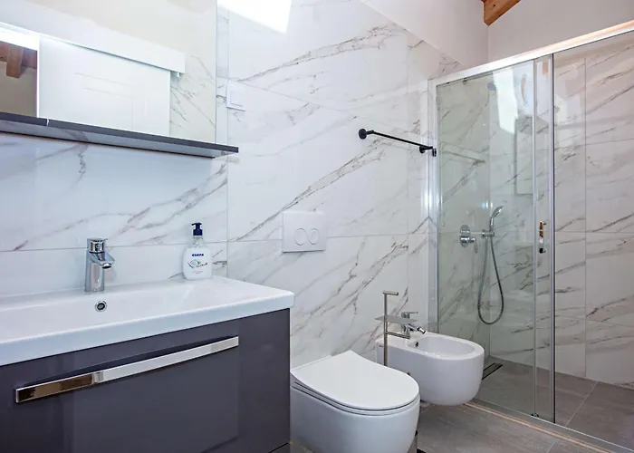 Family Friendly House With A Swimming Pool - 23203 * 무르테르